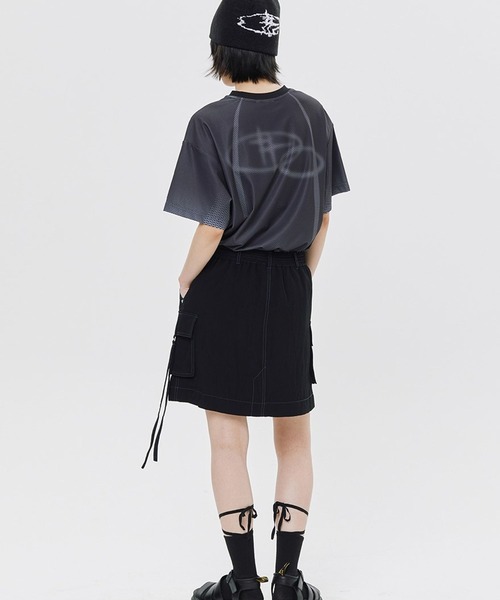 ROMANTIC CROWN（ロマンティッククラウン）の「【UNISEX】ROMANTIC CROWN／サッカｰジャージーT（Tシャツ/カットソー・メンズ・ブラック/ライトブルー・MEDIUM/LARGE）」の4枚目の写真