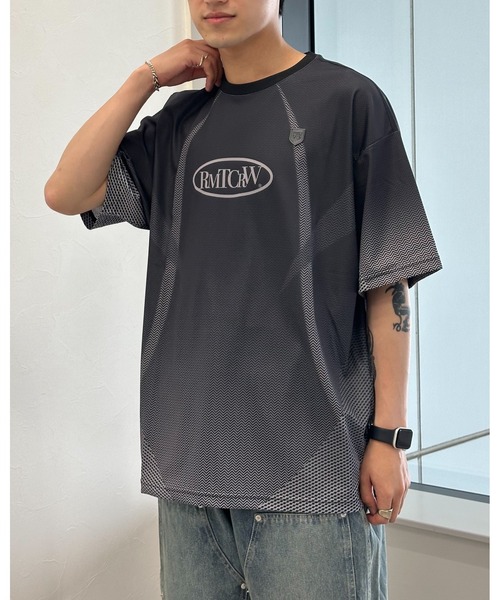 ROMANTIC CROWN（ロマンティッククラウン）の「【UNISEX】ROMANTIC CROWN／サッカｰジャージーT（Tシャツ/カットソー・メンズ・ブラック/ライトブルー・MEDIUM/LARGE）」の22枚目の写真