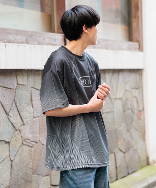ROMANTIC CROWN（ロマンティッククラウン）の「【UNISEX】ROMANTIC CROWN／サッカｰジャージーT（Tシャツ/カットソー・メンズ・ブラック/ライトブルー・MEDIUM/LARGE）」の19枚目の写真