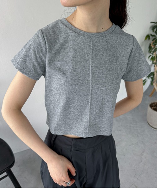 feepur（フェピュール）の「パイルショートTee（Tシャツ/カットソー・レディース・グレー/アイボリー/ピンク/イエロー/ブラック・MEDIUM）」の8枚目の写真