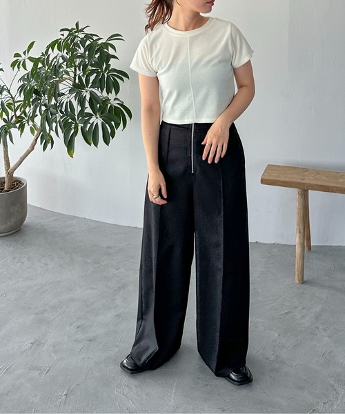 feepur（フェピュール）の「パイルショートTee（Tシャツ/カットソー・レディース・グレー/アイボリー/ピンク/イエロー/ブラック・MEDIUM）」の10枚目の写真