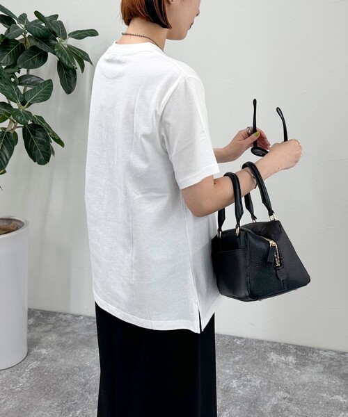 fredy emue（フレディエミュ）の「”DEBUT”プリントTシャツ（Tシャツ/カットソー・レディース・ホワイト系その他/チャコールグレー/グレイッシュベージュ/ホワイト系その他2・38）」の11枚目の写真