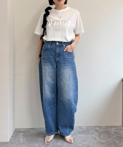 fredy emue（フレディエミュ）の「”DEBUT”プリントTシャツ（Tシャツ/カットソー・レディース・ホワイト系その他/チャコールグレー/グレイッシュベージュ/ホワイト系その他2・38）」の14枚目の写真