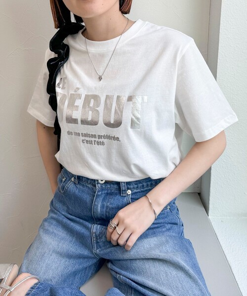 fredy emue（フレディエミュ）の「”DEBUT”プリントTシャツ（Tシャツ/カットソー・レディース・ホワイト系その他/チャコールグレー/グレイッシュベージュ/ホワイト系その他2・38）」の18枚目の写真