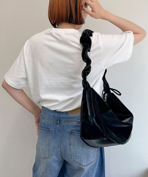 fredy emue（フレディエミュ）の「”DEBUT”プリントTシャツ（Tシャツ/カットソー・レディース・ホワイト系その他/チャコールグレー/グレイッシュベージュ/ホワイト系その他2・38）」の20枚目の写真