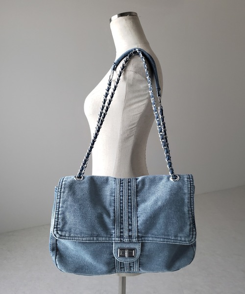 me+em select（ミームセレクト）の「【 ２color 】センターラインウォッシュデニムショルダーバッグ ／ centerline washed denim shoulder bag（ショルダーバッグ・レディース・ブルー/ブラック・FREE）」の8枚目の写真