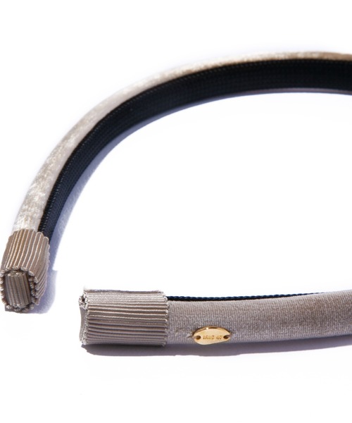 IRIS47（イリスフォーセブン）の「【IRIS 47】minuet head band/メヌエット　ヘッドバンド（カチューシャ・レディース・ブラック/ベージュ/ブラウン/グリーン/ブルー/ネイビー・FREE）」の17枚目の写真
