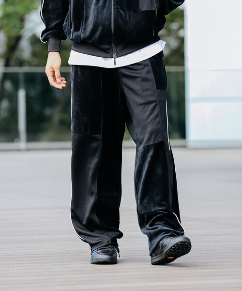 BEAMS（ビームス）の「クレイジー ジャージ トラックパンツ（その他パンツ・メンズ・ブラック/ネイビー・SMALL/MEDIUM/LARGE/X-LARGE）」の9枚目の写真