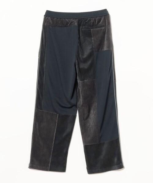 BEAMS（ビームス）の「クレイジー ジャージ トラックパンツ（その他パンツ・メンズ・ブラック/ネイビー・SMALL/MEDIUM/LARGE/X-LARGE）」の13枚目の写真