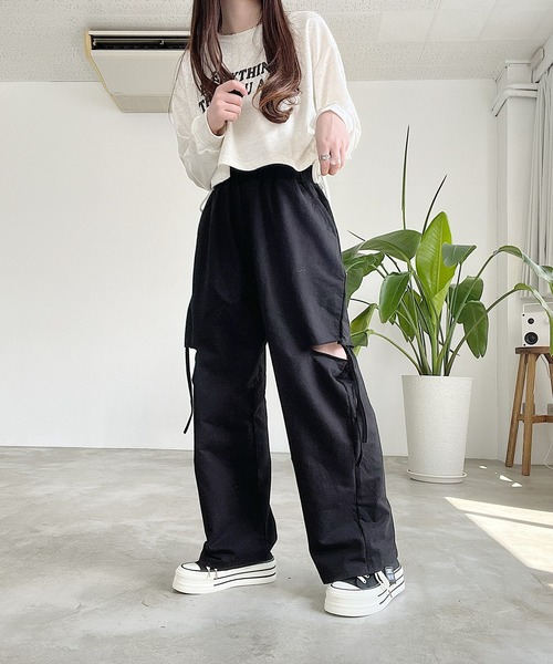 Nana(ナナ)の「スリットダメージパンツ(その他パンツ・レディース・グレー/ブラック・FREE)」の5枚目の写真