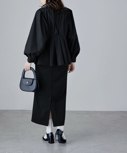 etoll.（エトル）の「フレアウエストタックスタンドブラウス（シャツ/ブラウス・レディース・オフホワイト/ブラック/ブルー・M）」の6枚目の写真