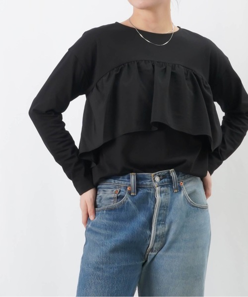 LUCA/LADY LUCK LUCA(ルカ/レディラックルカ)の「LC/LLL ラウンドフリルロングスリーブカットソー / フリルロンTee(Tシャツ/カットソー・レディース・オフホワイト/ブラック/カーキ・FREE)」の2枚目の写真