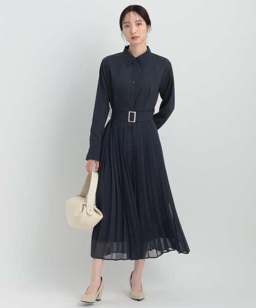 Andemiu（アンデミュウ）の「イソザイプリーツシャツワンピース146880（シャツワンピース・レディース・ネイビー/グリーン/ライトグレー/ブルー・FREE）」の16枚目の写真