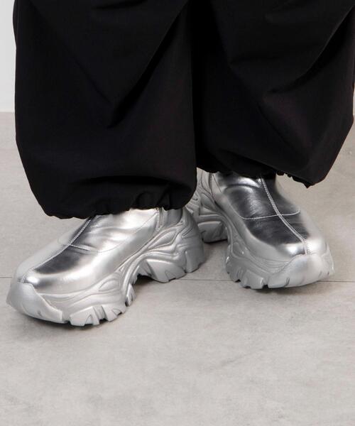 WEGO（ウィゴー）の「WEGO/厚底スニーカーソールショートブーツ（ブーツ・レディース・ブラック/ブラック系その他/シルバー・LARGE/MEDIUM）」の14枚目の写真