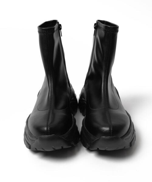 WEGO（ウィゴー）の「WEGO/厚底スニーカーソールショートブーツ（ブーツ・レディース・ブラック/ブラック系その他/シルバー・LARGE/MEDIUM）」の9枚目の写真