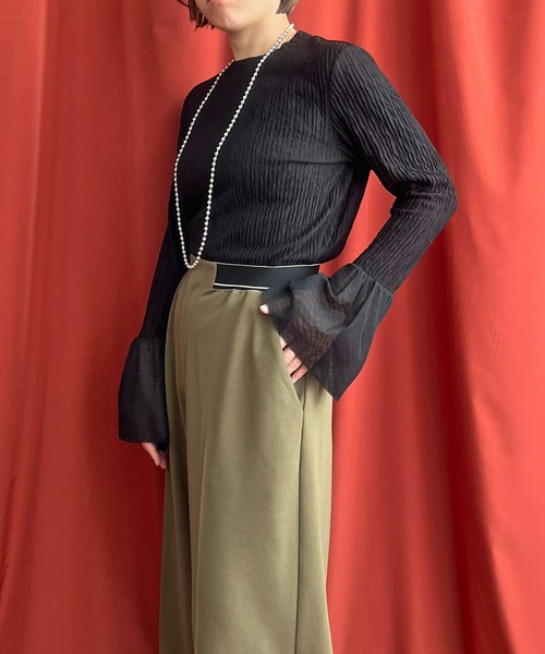 LHELBIE(レルビエ)の「フレアカフスシャーリングトップス(Tシャツ/カットソー・レディース・グレー/ブラック/アイボリー/ネイビー・M)」の8枚目の写真