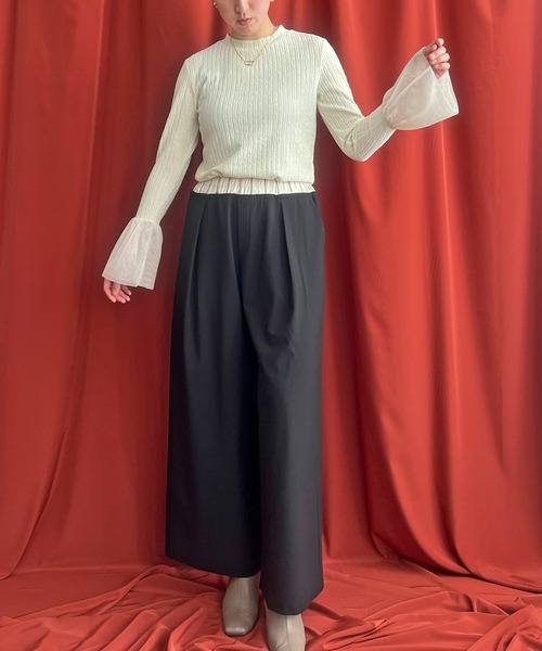 LHELBIE(レルビエ)の「フレアカフスシャーリングトップス(Tシャツ/カットソー・レディース・グレー/ブラック/アイボリー/ネイビー・M)」の22枚目の写真