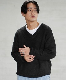 フラッフィーヤーン片畦編みVネックニット