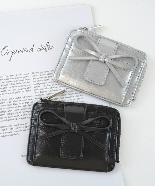 ALTROSE（アルトローズ）の「リボン パスケース ミニ財布 ミニウォレット フラグメントケース ルリリ（カードケース・レディース・ブラック/アイボリー/シルバー/レッド・FREE）」の8枚目の写真