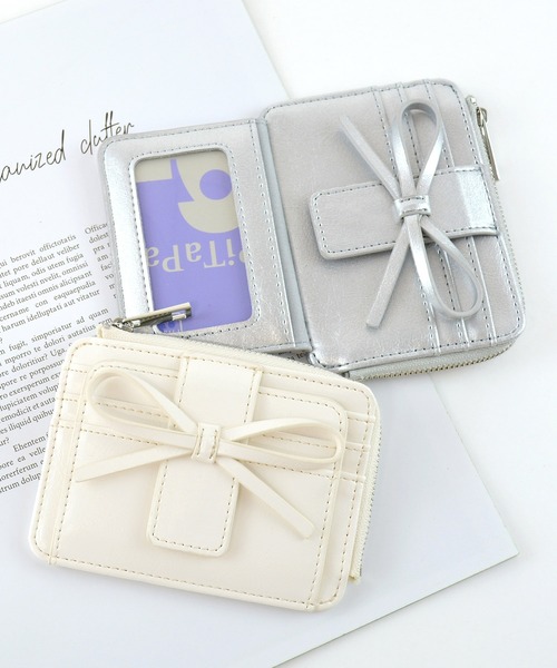 ALTROSE（アルトローズ）の「リボン パスケース ミニ財布 ミニウォレット フラグメントケース ルリリ（カードケース・レディース・ブラック/アイボリー/シルバー/レッド・FREE）」の9枚目の写真