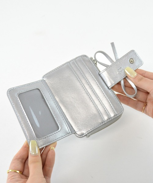 ALTROSE（アルトローズ）の「リボン パスケース ミニ財布 ミニウォレット フラグメントケース ルリリ（カードケース・レディース・ブラック/アイボリー/シルバー/レッド・FREE）」の19枚目の写真