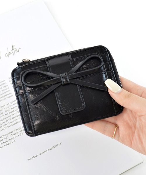 ALTROSE（アルトローズ）の「リボン パスケース ミニ財布 ミニウォレット フラグメントケース ルリリ（カードケース・レディース・ブラック/アイボリー/シルバー/レッド・FREE）」の21枚目の写真