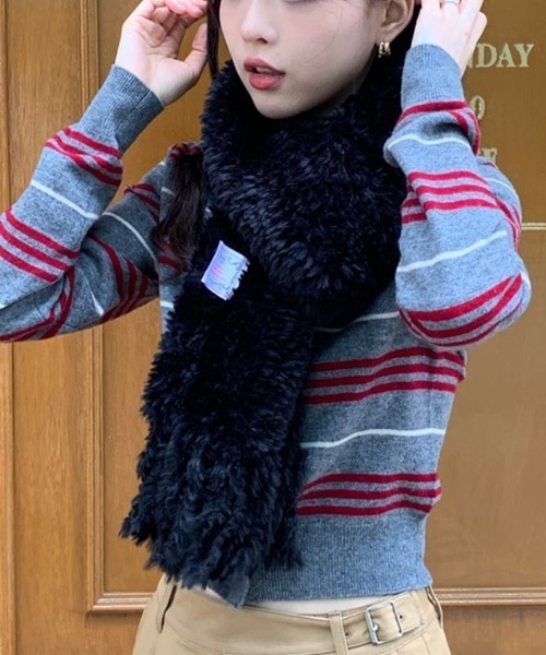 Vipoa(ヴィポア)の「eco fur muffler(マフラー・レディース・グレー/ブラック/レッド/ピンク/ホワイト・FREE)」の2枚目の写真
