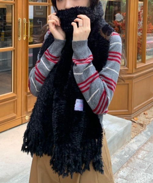 Vipoa(ヴィポア)の「eco fur muffler(マフラー・レディース・グレー/ブラック/レッド/ピンク/ホワイト・FREE)」の19枚目の写真