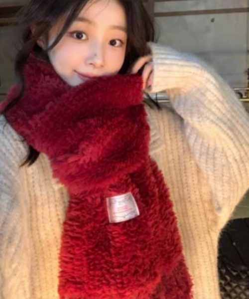Vipoa(ヴィポア)の「eco fur muffler(マフラー・レディース・グレー/ブラック/レッド/ピンク/ホワイト・FREE)」の22枚目の写真