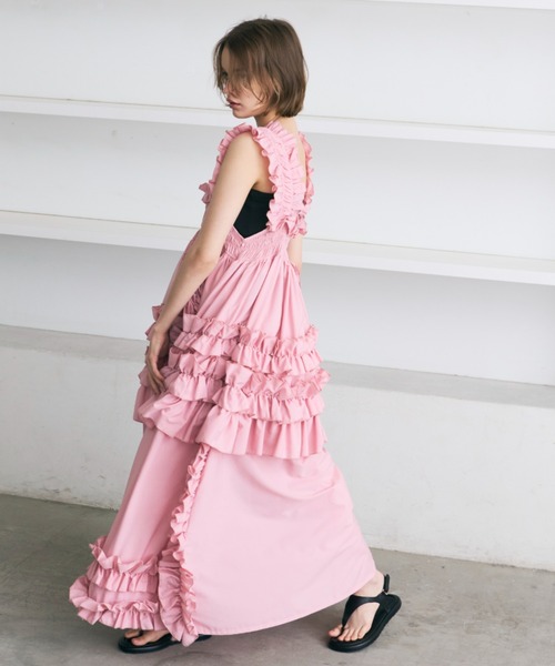 PERNA ホイップランダムフリルワンピース　ブラックＬ ホイップランダムフリルワンピース（ワンピース）｜PERNA