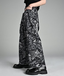 ADRER（アドラー）の「vintage make curved leg 3D suspender denim / ヴィンテージメイクカーブレッグ3Dサスペンダー(取外し可)デニム（デニムパンツ）」