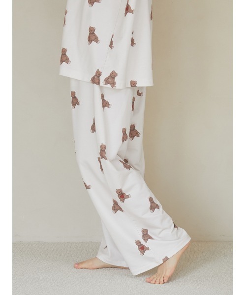 gelato pique（ジェラートピケ）の「インレイハートベア柄ロングパンツ（ルームウェア/パジャマ・レディース・クリーム・FREE）」の5枚目の写真