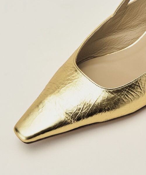 ODETTE E ODILE（オデットエオディール）の「スクエアバックベルト パンプス40↓↑（パンプス・レディース・ブラック/レッド/ゴールド/ベージュ・21.5cm/22cm/22.5cm/23cm/23.5cm/24cm/24.5cm/25cm）」の18枚目の写真