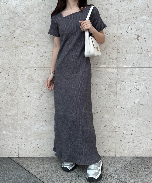 RANAN（ラナン）の「【全骨格細見え】アシメネックハーフスリーブリブワンピース（ワンピース・レディース・チャコール/ブラック/ブラック系その他/オートミール/ホワイト系その他・L/M/LL）」の9枚目の写真