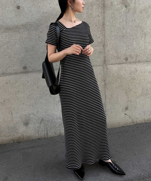 RANAN（ラナン）の「【全骨格細見え】アシメネックハーフスリーブリブワンピース（ワンピース・レディース・チャコール/ブラック/ブラック系その他/オートミール/ホワイト系その他・L/M/LL）」の19枚目の写真