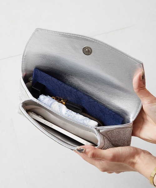 ORiental TRaffic（オリエンタルトラフィック）の「ラインストーンレタークラッチバッグ/MOB014（クラッチバッグ・レディース・ゴールド・ﾌﾘ-）」の6枚目の写真