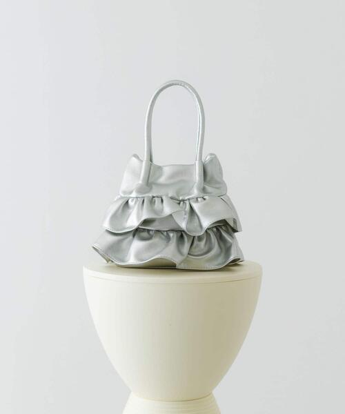 RODE SKO（ロデスコ）の「フリルショルダーハンドバッグ（ハンドバッグ・レディース・シルバー/ブラック/アイボリー/ブラウン系その他/ベージュ/ベージュ系その他/ホワイト系その他/ブラック系その他・ONE）」の8枚目の写真