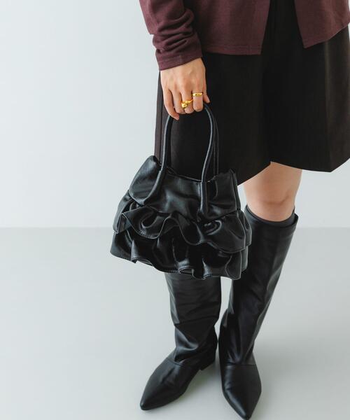 RODE SKO（ロデスコ）の「フリルショルダーハンドバッグ（ハンドバッグ・レディース・シルバー/ブラック/アイボリー/ブラウン系その他/ベージュ/ベージュ系その他/ホワイト系その他/ブラック系その他・ONE）」の11枚目の写真