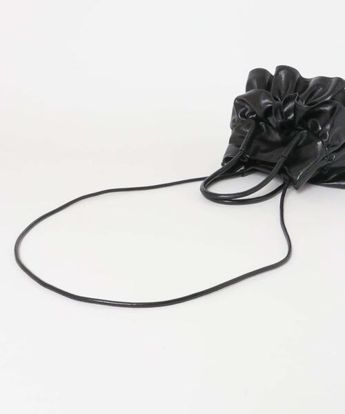 RODE SKO（ロデスコ）の「フリルショルダーハンドバッグ（ハンドバッグ・レディース・シルバー/ブラック/アイボリー/ブラウン系その他/ベージュ/ベージュ系その他/ホワイト系その他/ブラック系その他・ONE）」の22枚目の写真