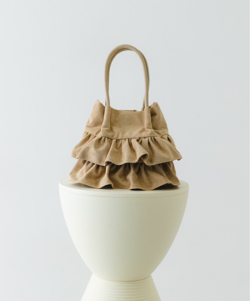 RODE SKO（ロデスコ）の「フリルショルダーハンドバッグ（ハンドバッグ・レディース・シルバー/ブラック/アイボリー/ブラウン系その他/ベージュ/ベージュ系その他/ホワイト系その他/ブラック系その他・ONE）」の7枚目の写真