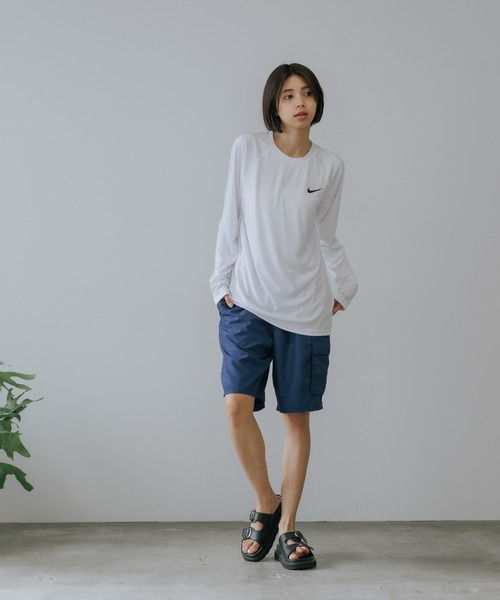 NIKE（ナイキ）の「NIKE/ナイキ エッセンシャルロングスリーブハイドロガード 2026年春夏 新色追加春服 夏服（ラッシュガード・メンズ・ネイビー/ホワイト/ブラック・L/M/XL/2XL）」の6枚目の写真