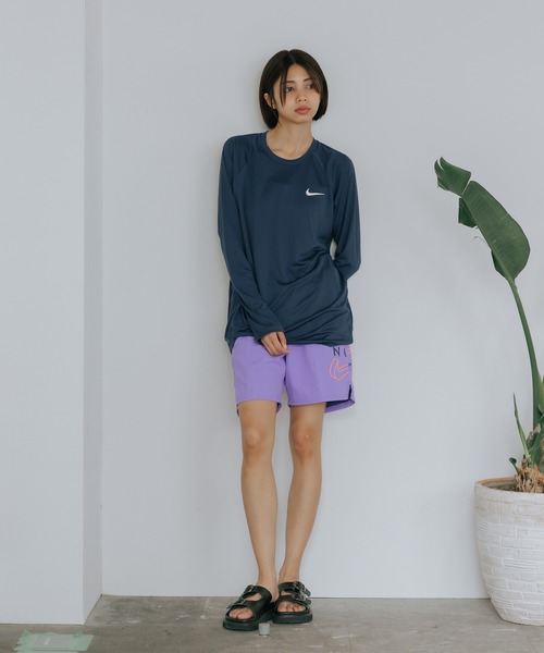 NIKE（ナイキ）の「NIKE/ナイキ エッセンシャルロングスリーブハイドロガード 2026年春夏 新色追加春服 夏服（ラッシュガード・メンズ・ネイビー/ホワイト/ブラック・L/M/XL/2XL）」の12枚目の写真