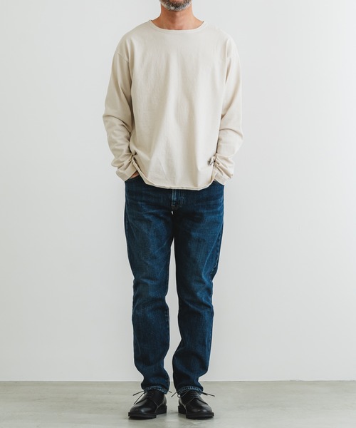 quadro(クオドロ)の「14/1エメラルド天竺ドロップショルダークルーネックプルオーバー(Tシャツ/カットソー・メンズ・ダークネイビー/グレー/オフホワイト・MEDIUM/LARGE)」の18枚目の写真