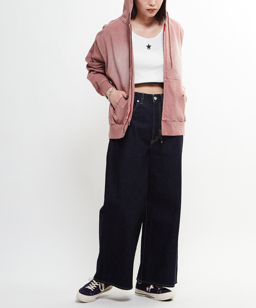 CONVERSE TOKYO(コンバーストウキョウ)の「PIGMENT DYE DISTRESSED ZIP-UP HOODIE(パーカー・レディース・ピンク/アイボリー/スミクロ・MEDIUM/SMALL)」の7枚目の写真
