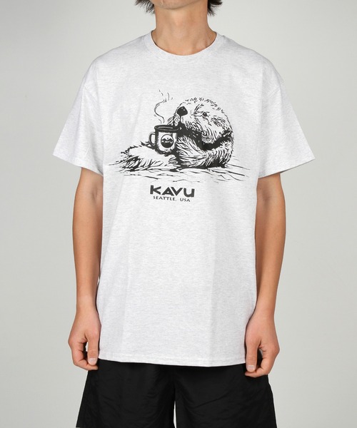 KAVU(カブー)の「KAVU/カブー Sea Otter Tee/シーオッターティー(Tシャツ/カットソー・メンズ・インディゴブルー/ブラック/チョコ/オリーブ/ライトピンク/ホワイト/アッシュグレー・MEDIUM/X-LARGE/LARGE)」の3枚目の写真