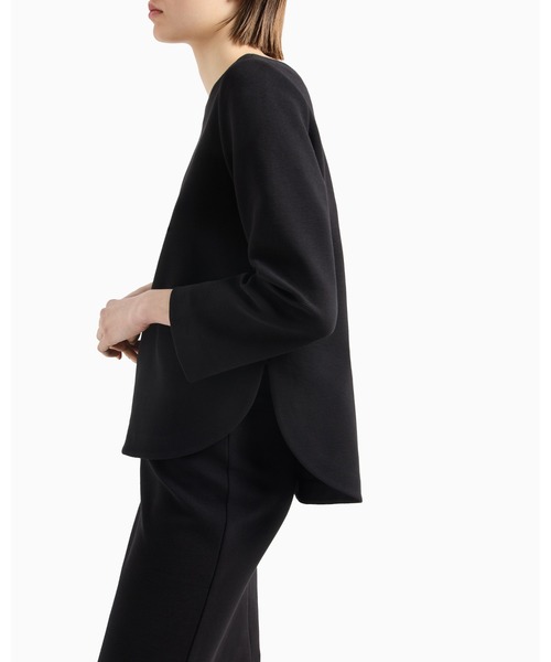 EMPORIO ARMANI(エンポリオアルマーニ)の「【エンポリオ アルマーニ】セーター オットマンジャージー サイドスリット(ニット/セーター・レディース・ホワイト/ブラック・MEDIUM/X-SMALL/LARGE/SMALL)」の4枚目の写真