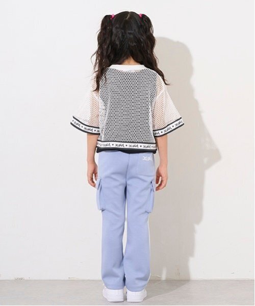 X-girl Stages(エックスガールステージス)の「サイドラインカーゴフレアパンツ(カーゴパンツ・キッズ・ブラック/ライトブルー・120cm/110cm/100cm/90cm/80cm/130cm/140cm)」の3枚目の写真