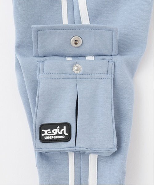 X-girl Stages(エックスガールステージス)の「サイドラインカーゴフレアパンツ(カーゴパンツ・キッズ・ブラック/ライトブルー・120cm/110cm/100cm/90cm/80cm/130cm/140cm)」の10枚目の写真