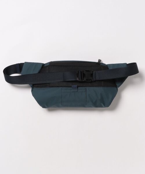 CIE(シー)の「【CIE】FLOW BODYBAG 022102(ボディバッグ/ウエストポーチ・レディース・ブラウン/グレイッシュブルー/ブラック・FREE)」の5枚目の写真