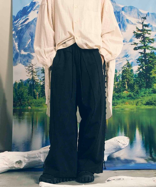 MAISON SPECIAL（メゾンスペシャル）の「《UNISEX》Side Lace-Up Sweat Alien Wide Pants/サイドレースアップスウェットワイドパンツ【MAISON SPECIAL/メゾンスペシャル】（デニムパンツ・メンズ・グレー/ブラック・0/1）」の6枚目の写真